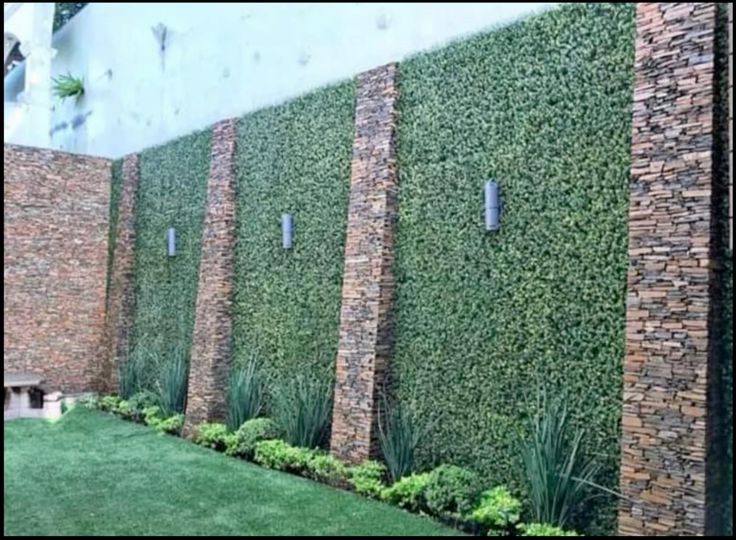 تركيب عشب جداري بالدمام