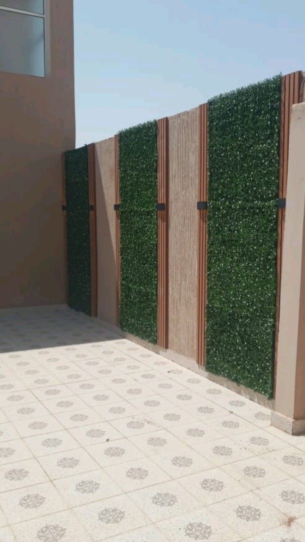 تركيب عشب جداري بالدمام