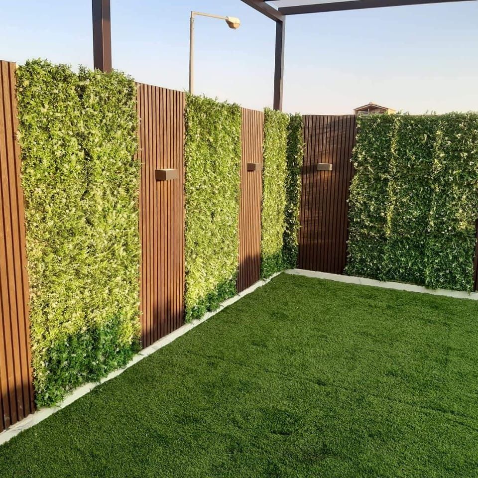 تركيب عشب جداري بالرياض