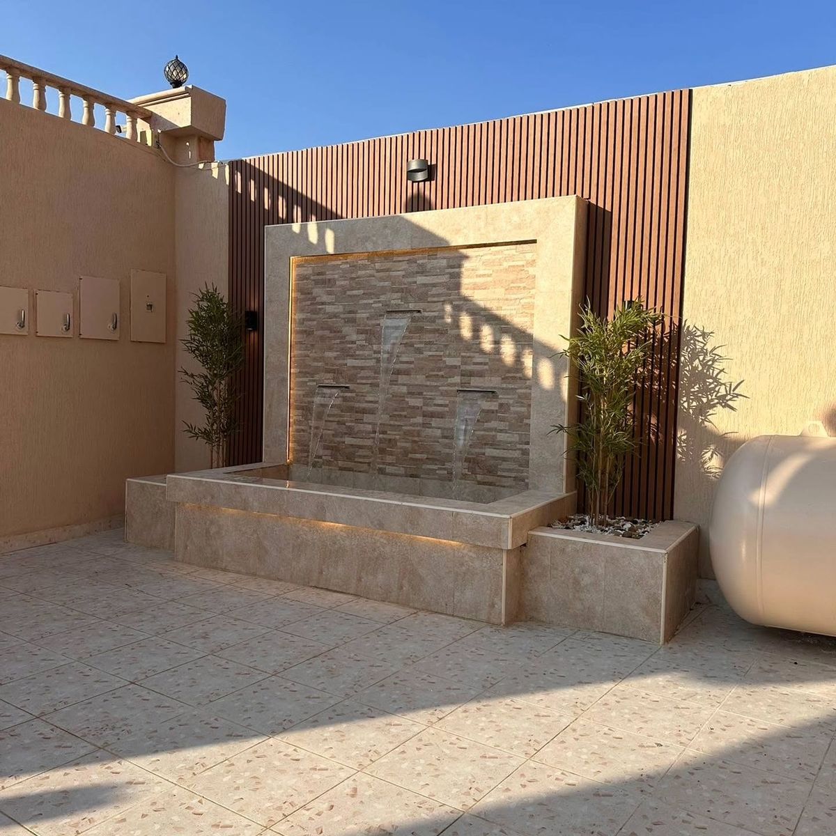 تصميم شلالات بالدمام