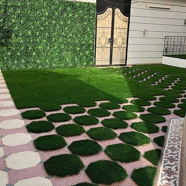 تركيب عشب جداري بالقطيف
